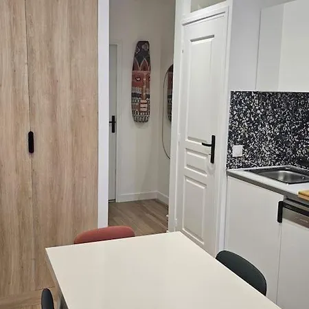 Chic Montmartre Апартаменты